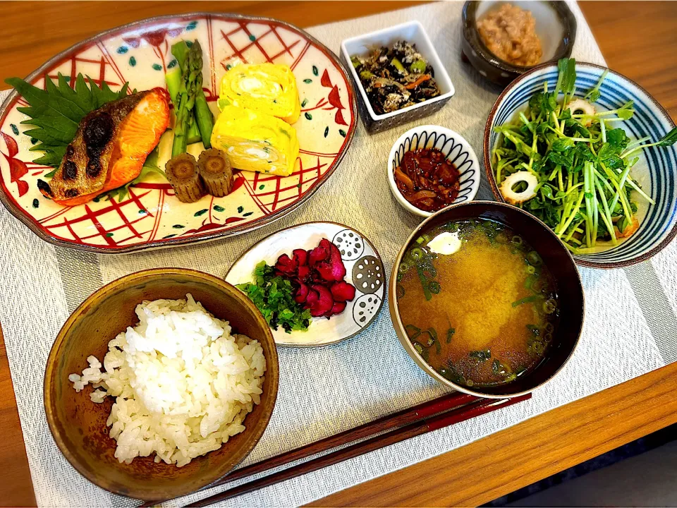 休日の和朝食|りおさん