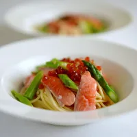 サーモンとイクラの親子パスタ|てつやさん