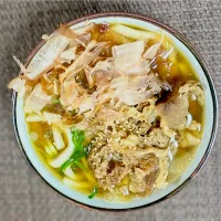 冷凍牛丼の具で肉うどん😊|はなさん