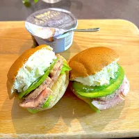 ホイップクリームチーズサンド