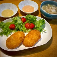 2種ソースで楽しむエビカツと、茄子と豆腐の味噌汁|もえさん