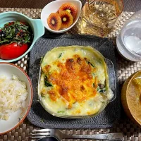 5/6晩ご飯：海老とほうれん草のグラタン|ななみんさん