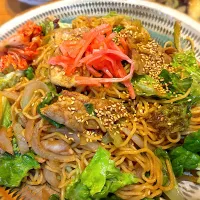レタスたっぷり焼きそば|じゅんさんさん