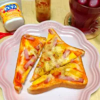 ベーコンとパイナップルのピザ|うたかた。さん