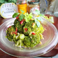 🌏『世界の食卓探検隊』🇮🇹イタリア料理
【🇮🇹ブロッコリーのアンチョビアーリオ・オーリオ・エ・ペペロンチーノ】|ayaさん