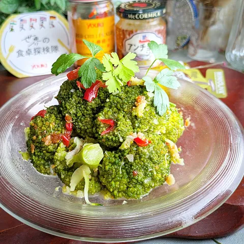 「赤唐がらしカット（酢漬）」を使ってみたSnapdishの料理・レシピ写真:🌏『世界の食卓探検隊』🇮🇹イタリア料理
【🇮🇹ブロッコリーのアンチョビアーリオ・オーリオ・エ・ペペロンチーノ】