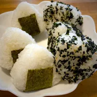 連休終わった〜夫のおにぎり🍙弁当再開|もえさん