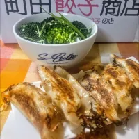 元祖 町田餃子
水菜とブロッコリーの旨塩炒め飯| マギーさん
