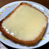 カスタードクリームトースト|はっちぃさん