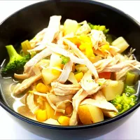 caldo de jardinero con pollo y arroz (gardener's soup with chicken and rice)| Jorge Bernal Márquezさん