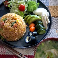 具なし炊き込みご飯でチャーハン➕色々ぬか漬けプレート✨|Tina Tomoko😋さん