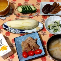 メインは蒸し茄子🍆