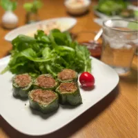 5/6の夕食　種無しピーマンの肉詰め