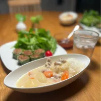 5/6の夕食　クリームシチュー|yoneさん