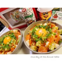 韓国風サーモンアボカド丼。| aki_puさん