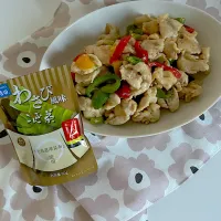 鶏肉とパプリカのわさびこんぶ茶炒め|accoさん