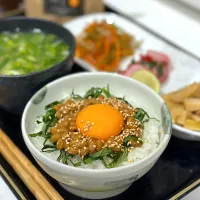 紫蘇香る卵かけ納豆ご飯