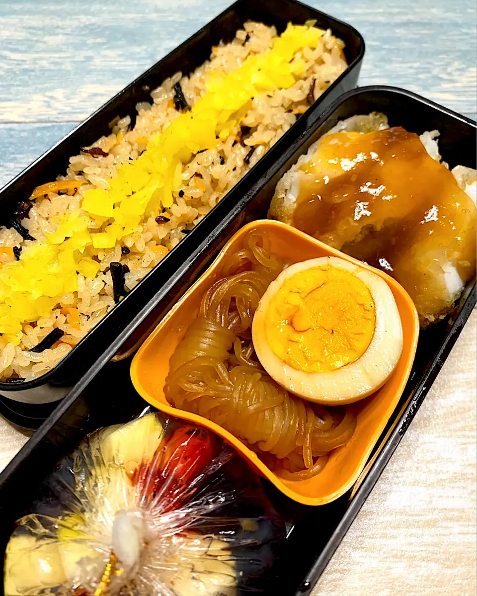 ひじきご飯弁当🍳|みっこちゃんさん
