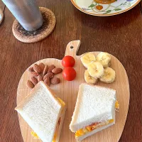 朝ごはん♯オムレツサンド|小松菜さん