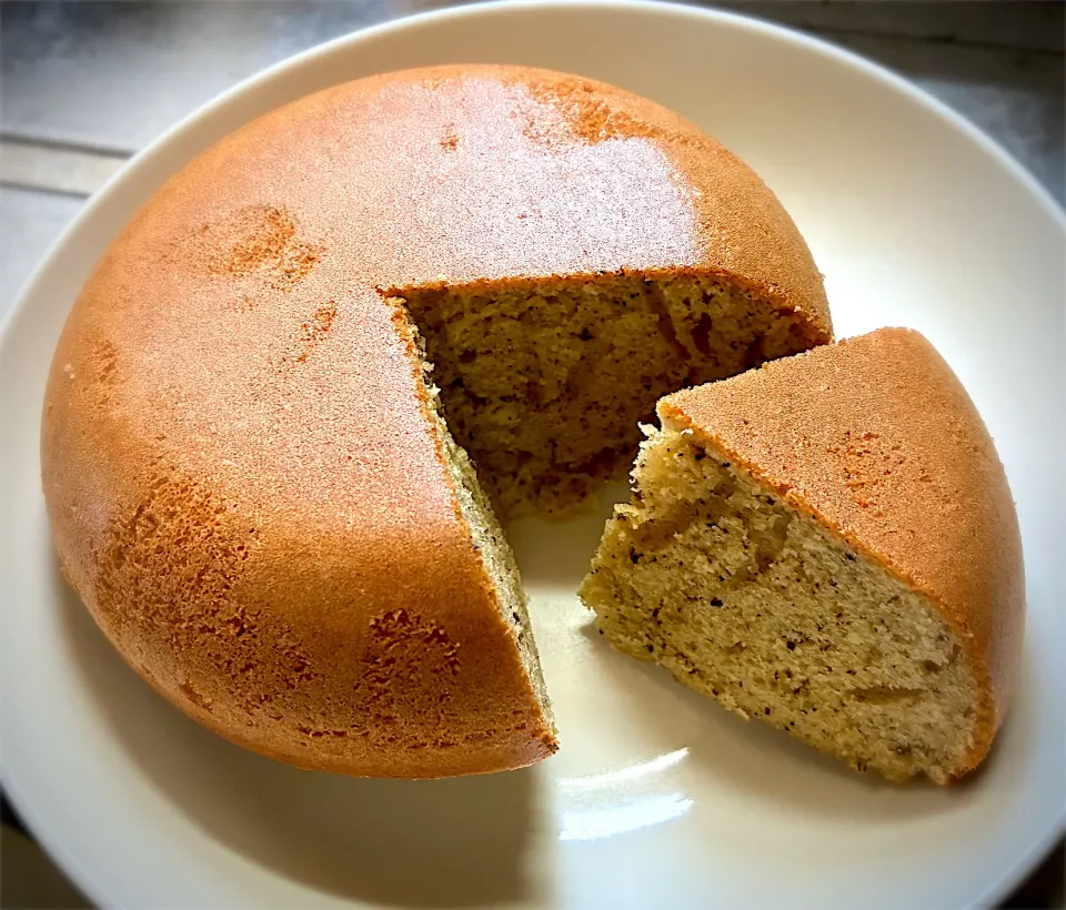 ベルガモットの香り立つ、アールグレイ紅茶ケーキを焼きました😋🎵👍|ギムレットさん