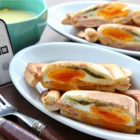 ビタントニオで半熟卵のホットサンド