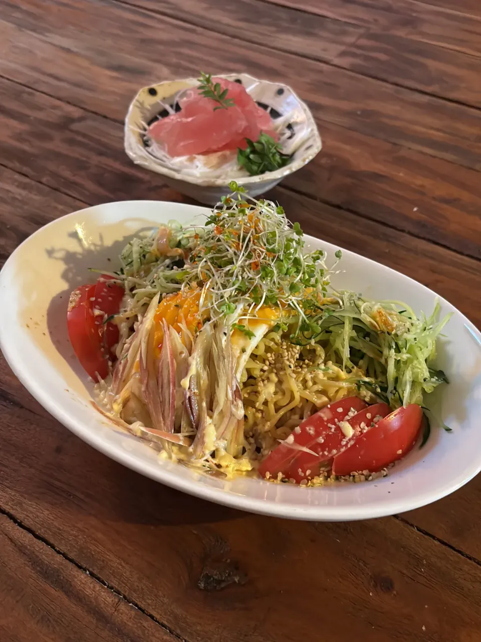 冷やし中華///マグロと山芋千切り|Nakaba Kobayashiさん