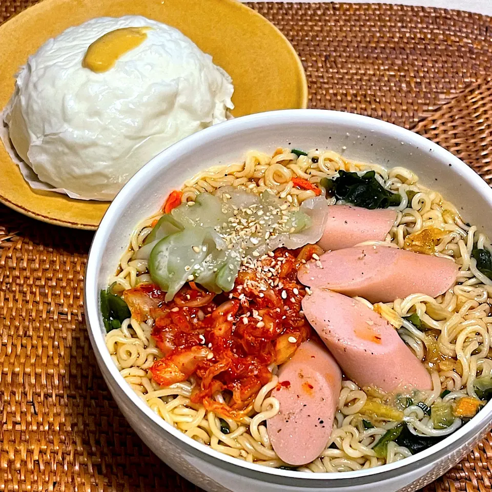 肉まんと麺|Noriyuki Saitoさん