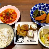 大葉とチーズの竹輪豚ロース巻き　野菜スープ　なすとかぼちゃの揚げ浸し　ポークビーンズ|おさむん17さん