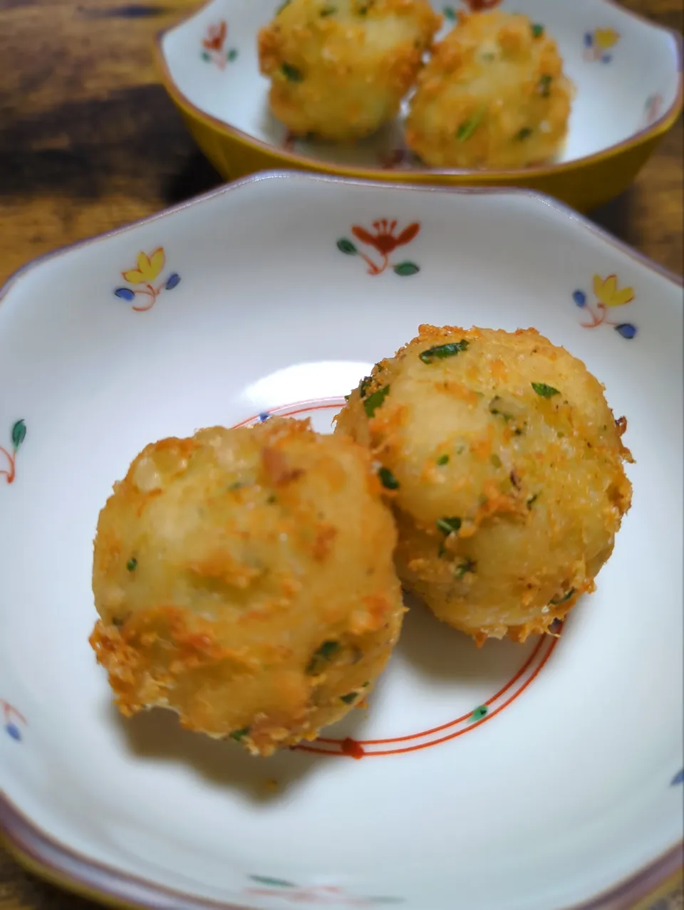 大葉とチーズのはんぺん唐揚げ|闇夜の狸さん