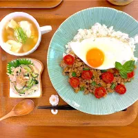 ガパオライスのおぼんごはん|すずさん