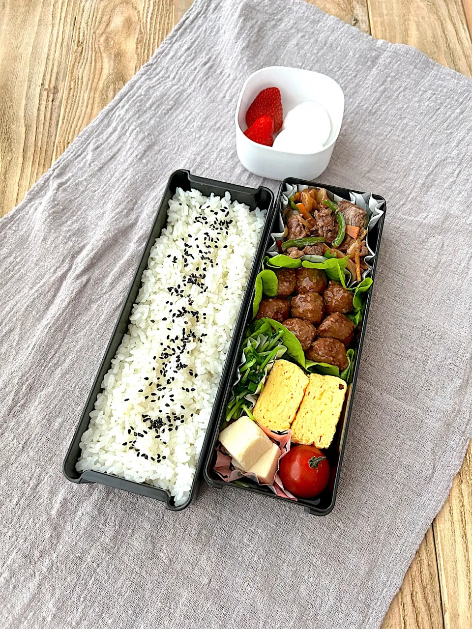チャプチェ＆ミートボール弁当🍱|nonoさん
