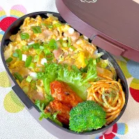 親子丼弁当