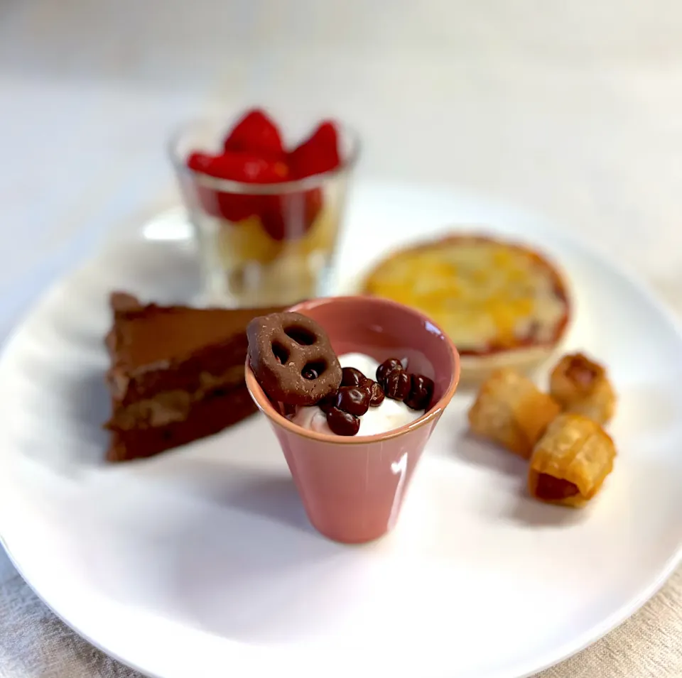 朝ごはんヨーグルト|かっちゃん杉さん