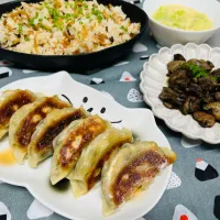 「餃子🥟」
