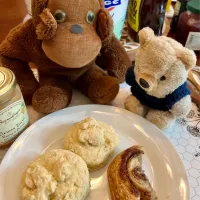 2025/5/9 米国南部風ビスケット（シナモンロールの切れ端添え）Southern Biscuits with the Side of Cinnamon Roll|19 Boys & 野鳥さん
