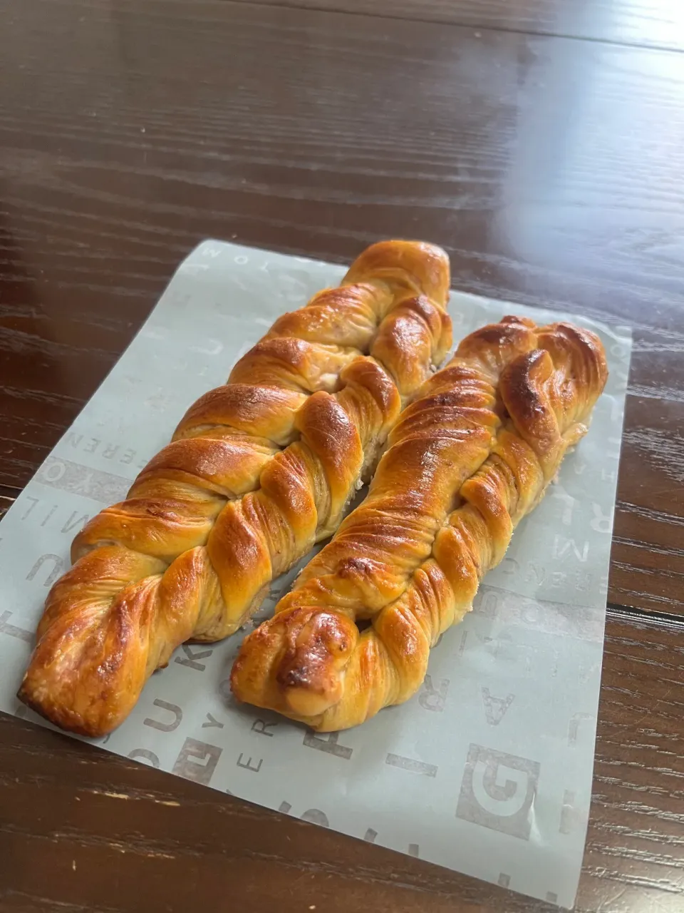 自家製いちごジャムの折り込みシートdeネジネジパン|TOMOさん