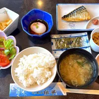 磯料理の宿　伝平　朝食|あべたかひろさん