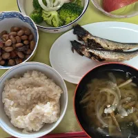 おばあちゃんの朝食。今日も朝から元気に❣️|tamemitiさん