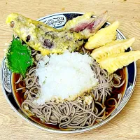 冷やしおろし蕎麦|じいちゃんさん