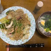 昼食　イカ焼きそば| ATさん