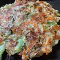 野菜たっぷりお好み焼き