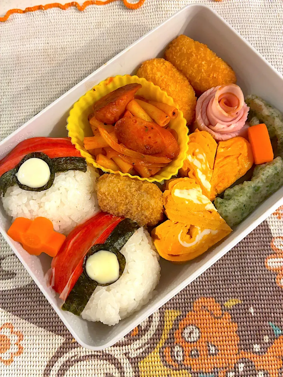 遠足お弁当🍚|MACO⭐︎さん