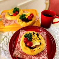 キーマカレーパン🍛オープン型💕|🐶dekochoro🐶さん