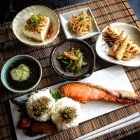 昼ごはん🍚🥢