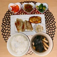 餃子定食|七海さん