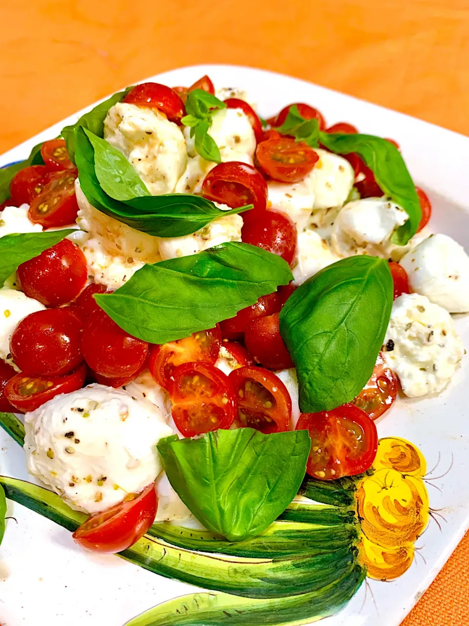 Caprese Salad|gonbenさん