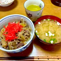 晶ちゃん家の牛丼😋🍴💕|kiroさん