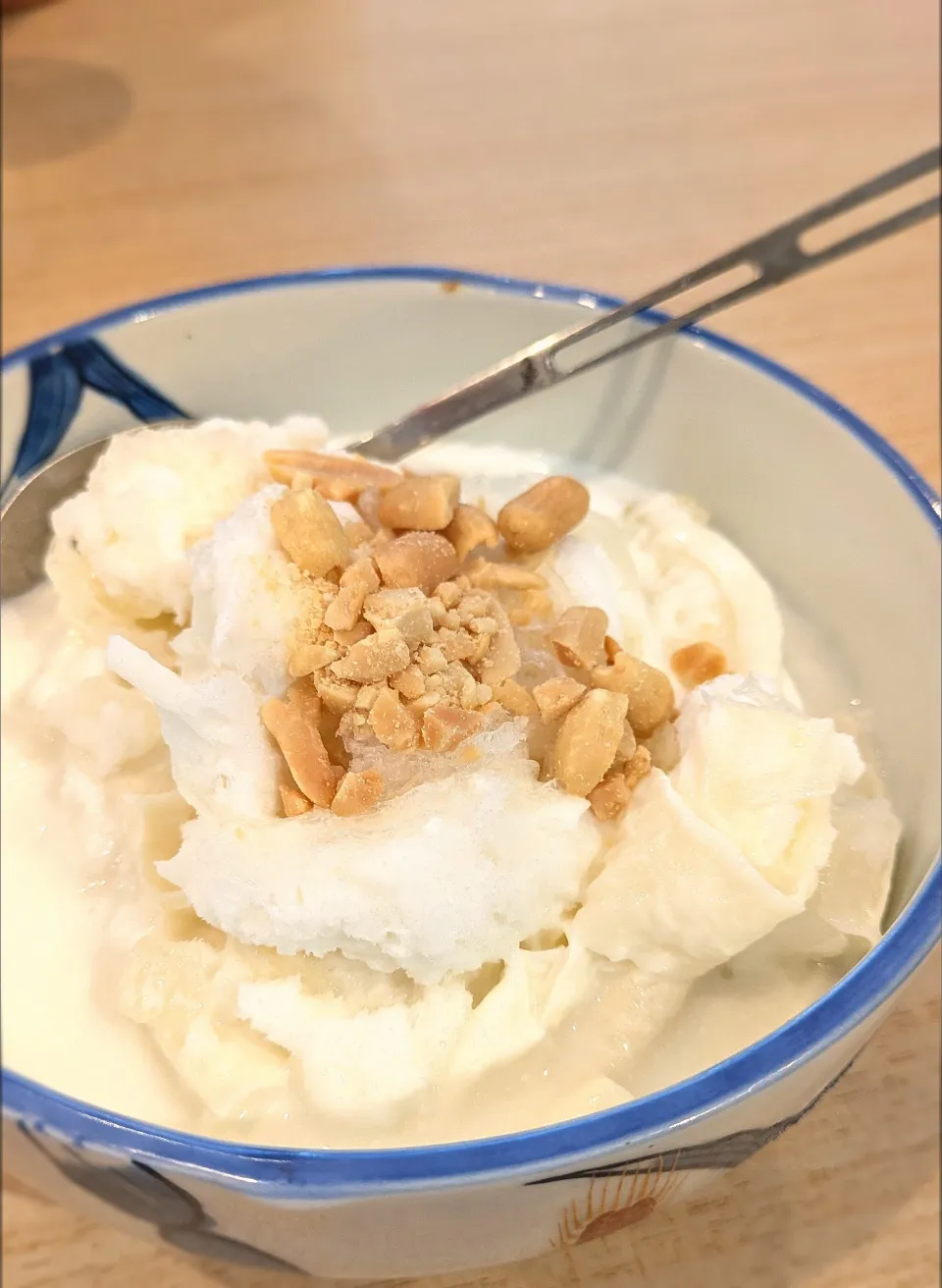 愛達霖渡辺通り店でココナッツぜんざい|いりごまさん