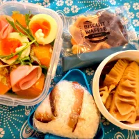 オカズサラダ　筍煮物　🍙弁当|まゆみさん