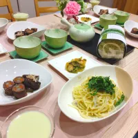 母の日の献立　和パスタと和の小さいおかず|あゆみ│ハレシピさん
